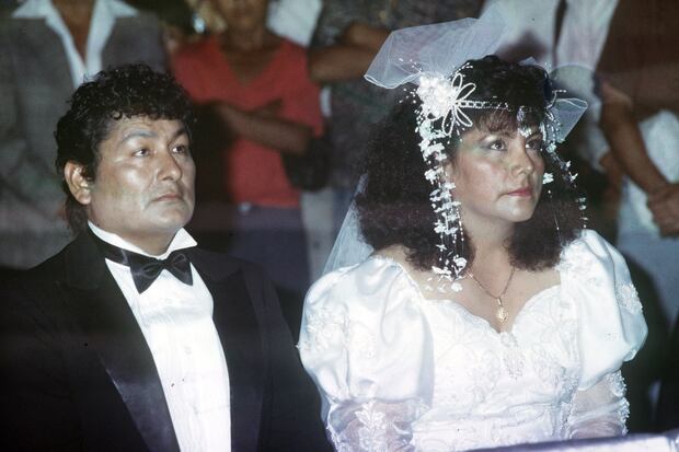 En 1991 Lorenzo Palacios se casa con Dora Puente, su pareja de toda la vida, en ceremonia religiosa celebrada en la iglesia La Merced. (Foto: GEC Archivo Histórico)