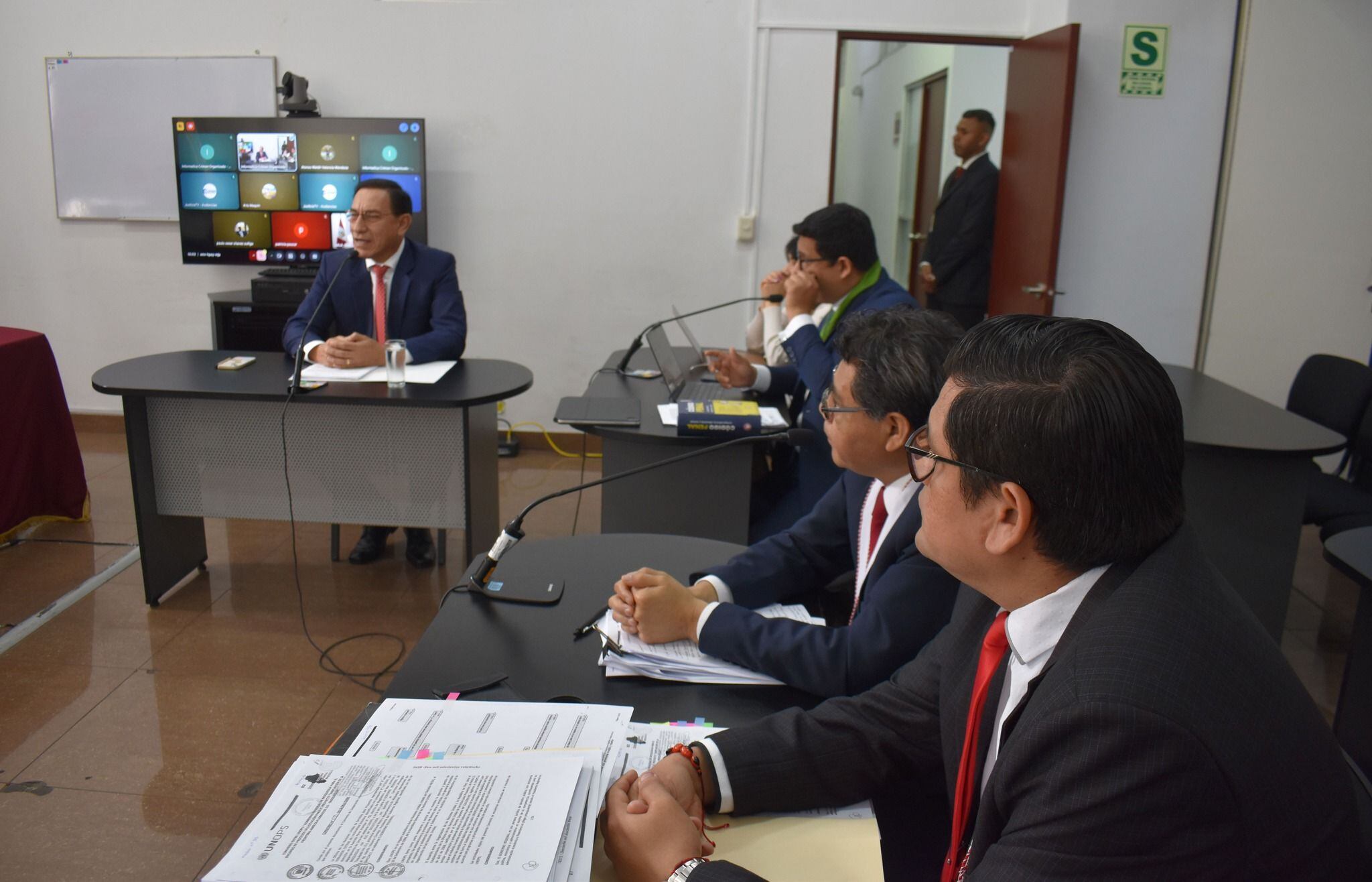 Interrogatorio de la fiscalía a Martín Vizcarra ante el Cuarto Juzgado Colegiado de la Corte Superior Nacional. Foto: CSNJPE