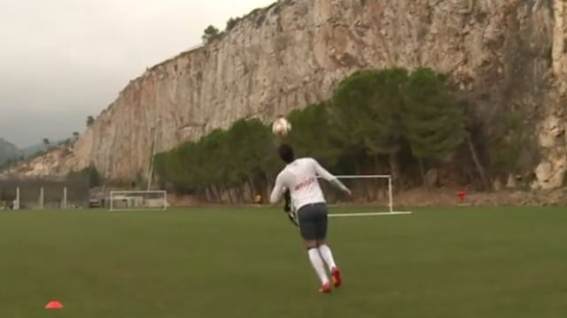 Jugador del Mónaco grabó sus piruetas con balón con una GoPro