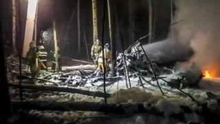 Rusia: avión de transporte se estrella en Siberia y hay al menos cinco muertos | VIDEO