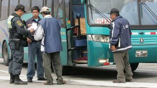 Cusco: delincuentes armados asaltaron dos buses en la vía Kepashiato- Quillabamba