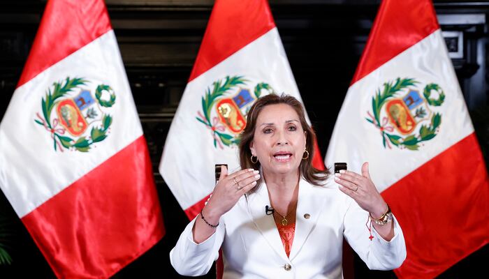 Adelanto sí, renuncia no (17 de enero)