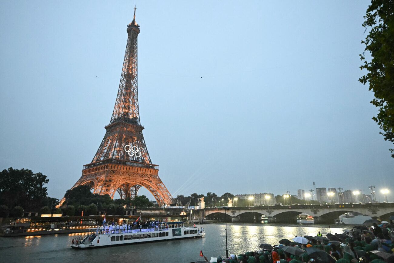 ¿Cuál es el país de Sudamérica que menos atletas envió a participar en los XXXIII Juegos Olímpicos?. (Fuente: AFP)