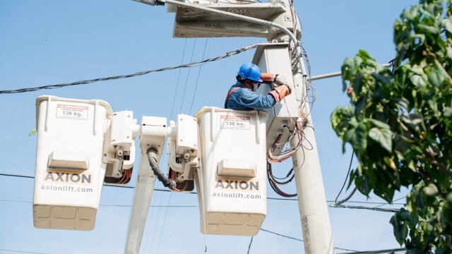 Osinergmin reduce en julio tarifas para Sistemas Eléctricos Aislados