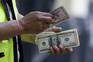 Tipo de cambio bajo presión: ¿Qué se espera para el primer semestre y cómo se preparan los inversionistas?