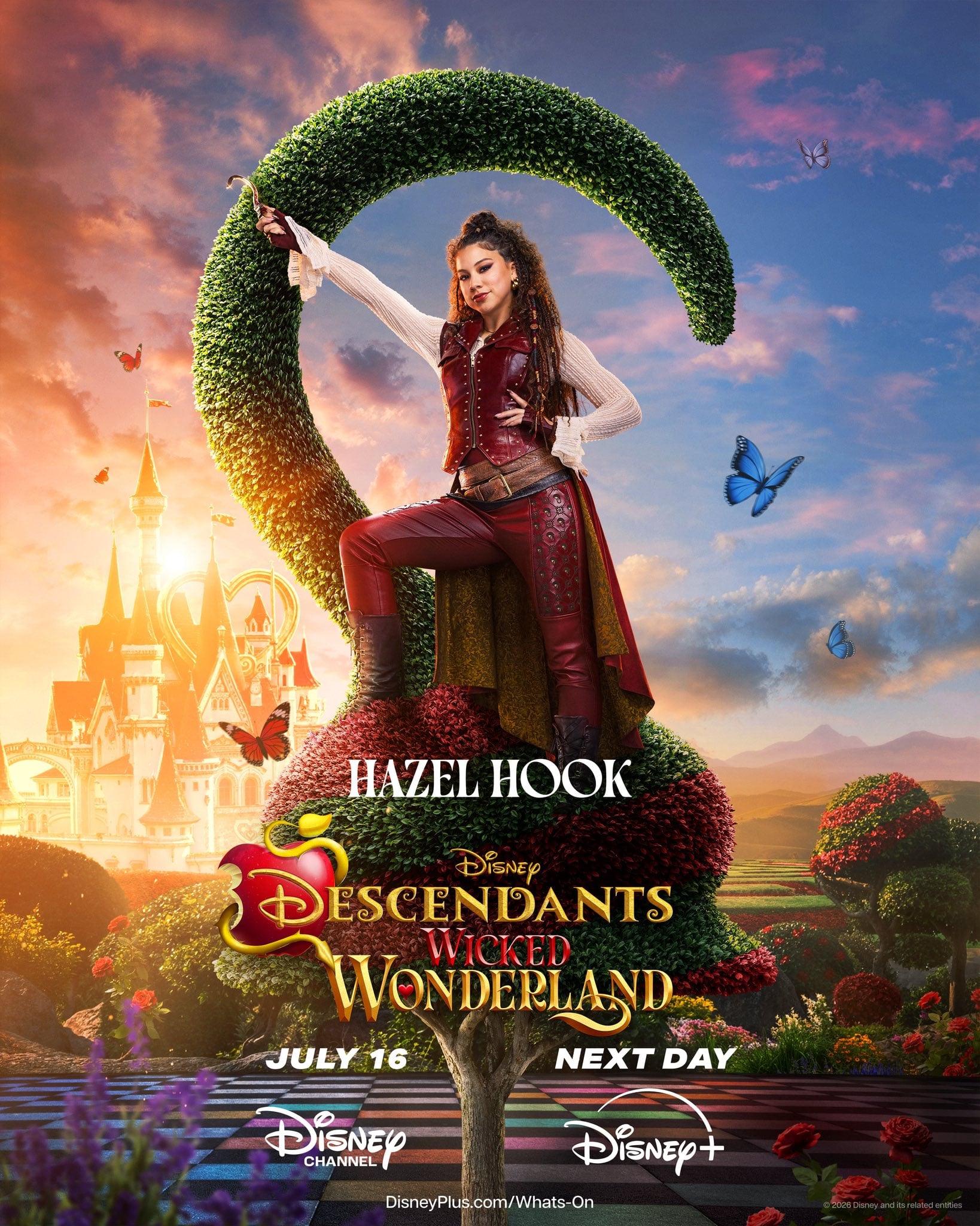Kiara Romero como Hazel Hook en la película