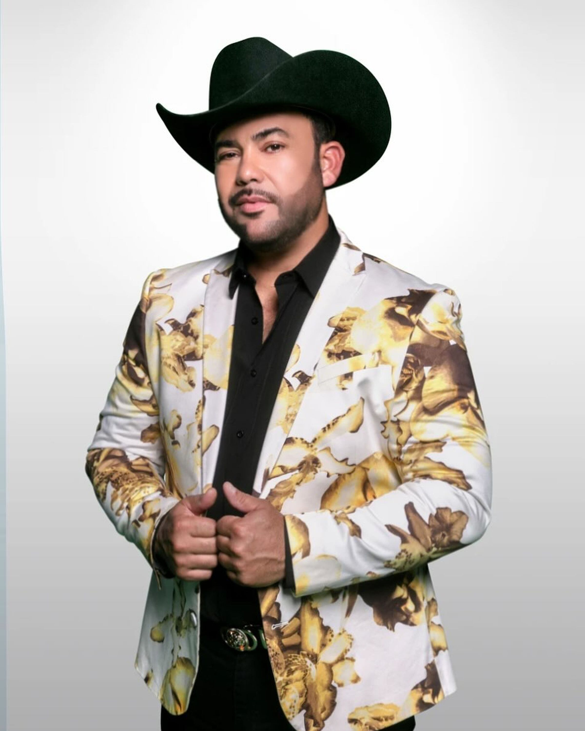 Rogelio Martínez tiene 47 años (Foto: Instagram)