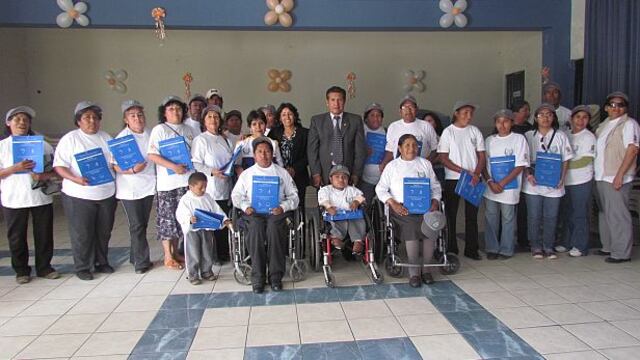 Uchumayo ayuda a 150 personas con discapacidad