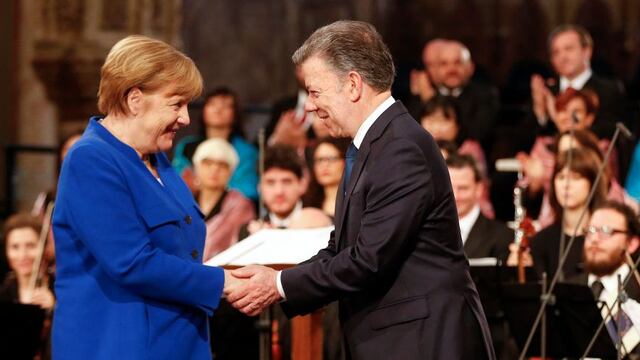 Merkel felicita a Santos: "Su presidencia entrará en la historia de Colombia"