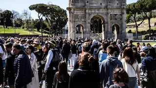 Italia elimina el pase sanitario pero mantiene las mascarillas en los cines