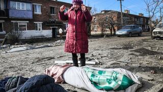 Mas de 1.500 cadáveres de víctimas de ocupación rusa descubiertos cerca de Kiev desde 2022