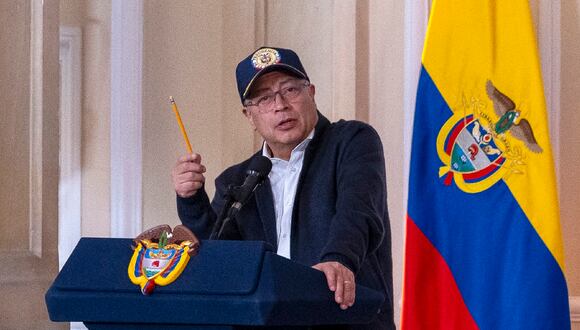 El presidente Gustavo Petro, mientras habla durante la puesta en marcha del la iniciativa 'Chiribiquete, un Paisaje para Siempre', el 25 de abril de 2024, en Bogotá, Colombia. (Foto de la Presidencia de Colombia / EFE)