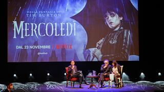 “Wednesday” en Netflix: Tim Burton explica las diferencias entre su serie y “Los locos Addams”