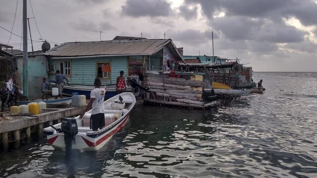 “Sentimos miedo”: La cuarentena en la isla más superpoblada de Colombia | FOTOS