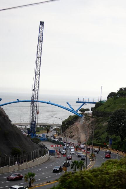 El inicio de obras con la grúa se dio el 22 de octubre del 2024. Foto: Jesús Saucedo /GEC