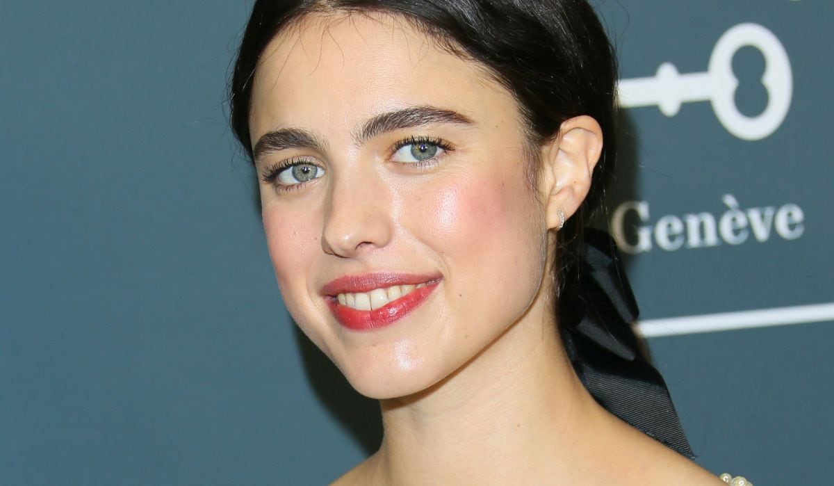 La actriz Margaret Qualley se ganó el aplauso del público y crítica por su protagónico en "Las cosas por limpiar". Aquí, ella llegando a los 25 Premios Annual Critics 'Choice Awards en el aeropuerto Barker Hangar Santa Monica el 12 de enero de 2020 (Foto: Jean-Baptiste Lacroix / AFP)