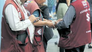 Miraflores aprobó ordenanza que prohíbe labores de los cambistas en la vía pública