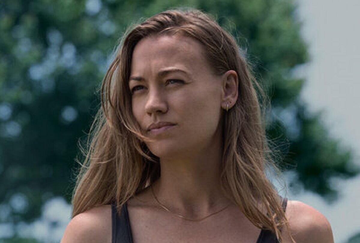 Yvonne Strahovski es la protagonista de la serie de terror "Teacup", donde interpreta a Maggie Chenoweth (Foto: Peacock)