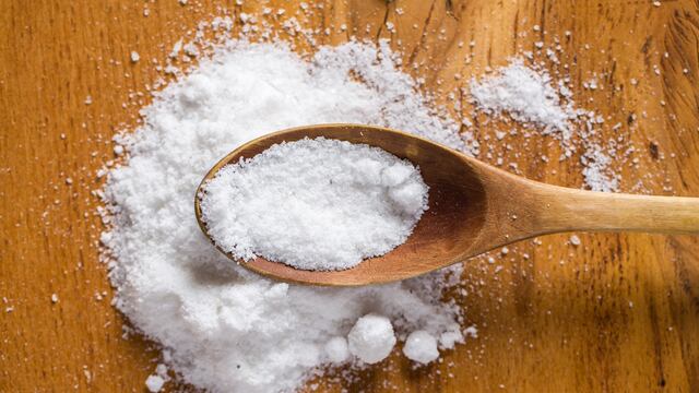 ¿Cuál es el consumo recomendado de sal y cómo saber si la estoy usando en exceso?
