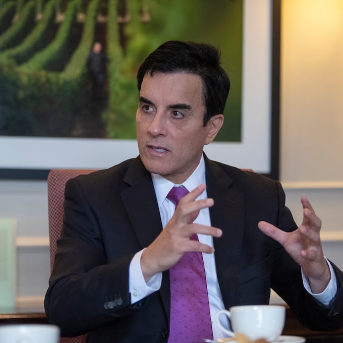 Carlos Espá: “Lamentablemente, la política peruana es una alcantarilla”