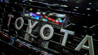 Toyota prepara el lanzamiento de un carro eléctrico con sistemas de conducción autónoma como Tesla en China