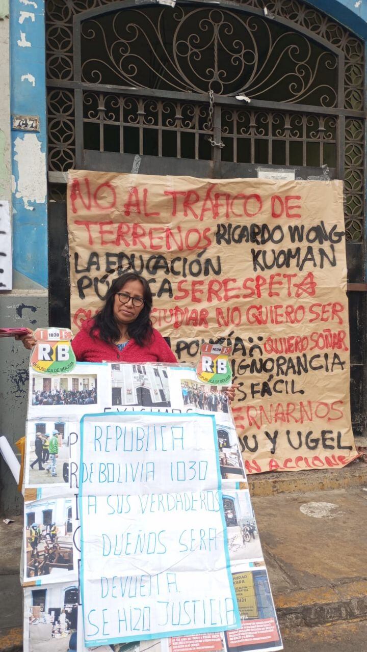 Marianela Ipushima Murayari, madre de Dayana y dirigente del Frente en Defensa de la Educación Pública (Fredep), contó que desde 2022 realiza vigilias hasta las 3 de la mañana frente al local del colegio, una vez clausurado.