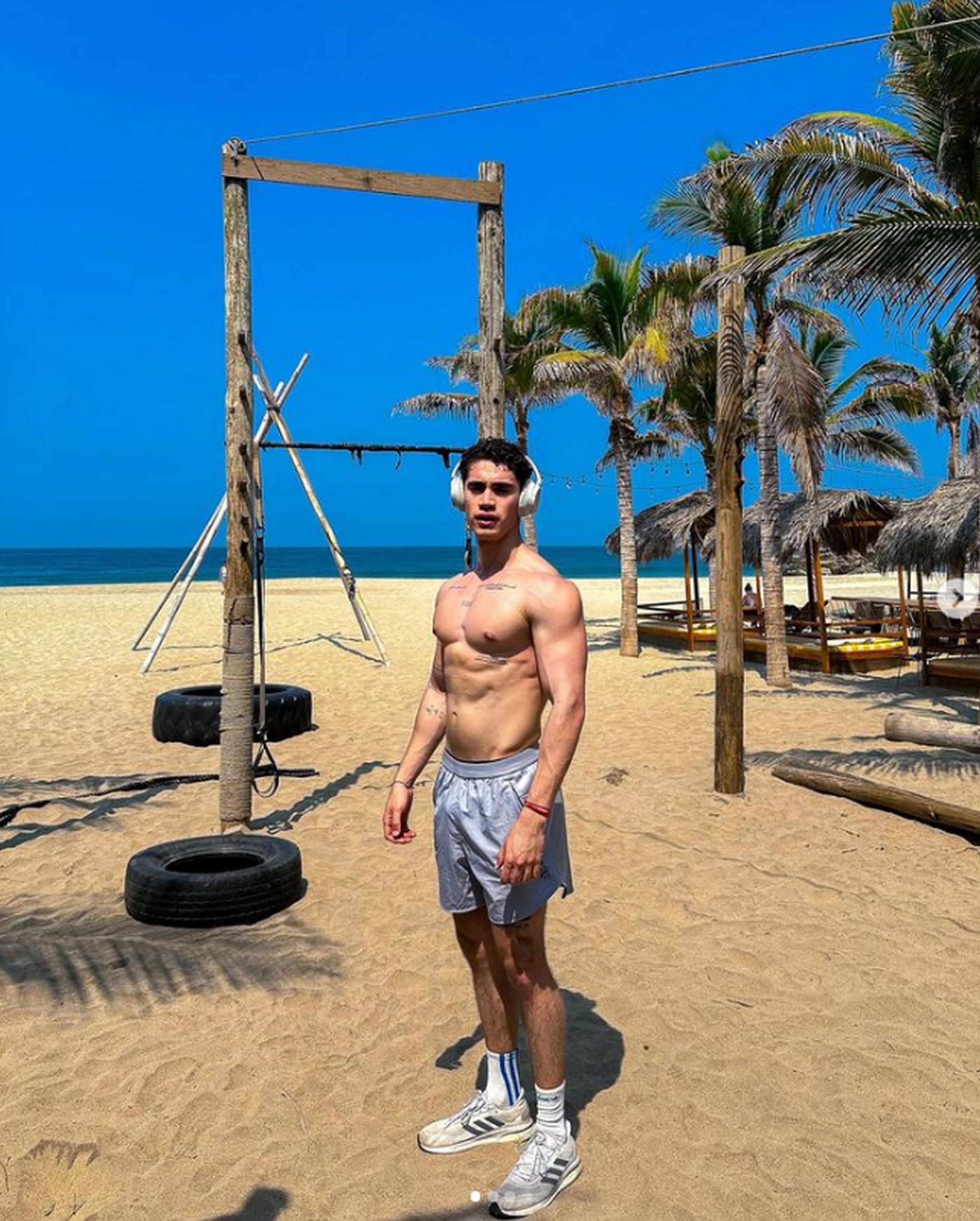 A Eduardo Barquín le encanta ejercitar su cuerpo y mostrarlo (Foto: Eduardo Barquín/ Instagram)