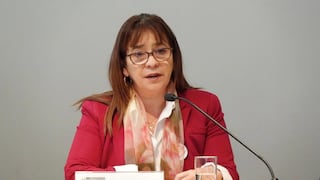 Miriam Ponce: ministra de Educación renuncia a su sector