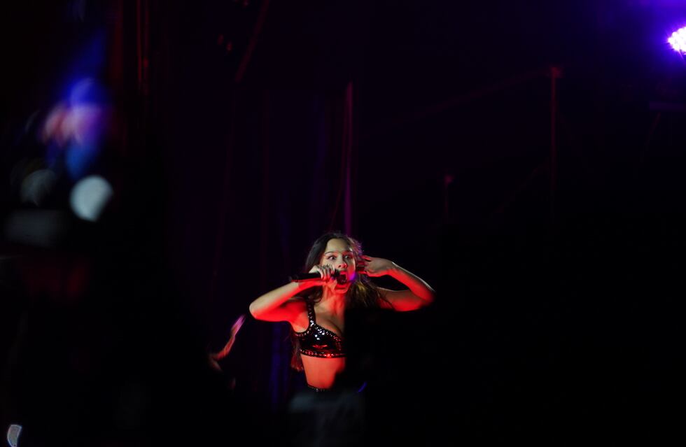 La artista ofreció una presentación de hora y media en el que sonaron temas como "Drivers Licence" y "Good 4 You".