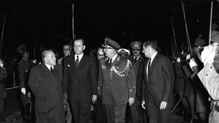Día Nacional de Francia: cuando André Malraux, el escritor que peleó en la Guerra Civil española, llegó a Lima