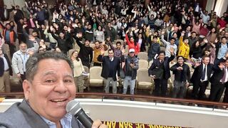 Candidato, ¡aún no te lances que te matan!, una crónica de Fernando Vivas