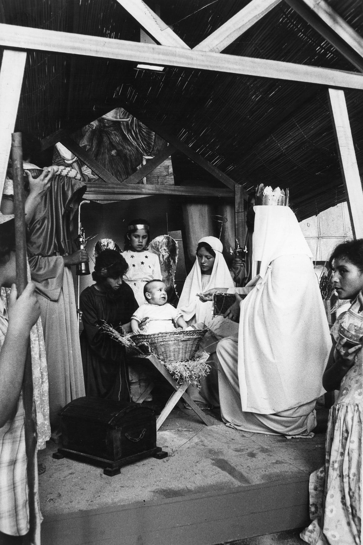 Lima, 17 de diciembre de 1984. Una de las muchas escenificaciones del natalicio de Niño Jesús. (Foto: Juvenal Alvarado / GEC Archivo Histórico)