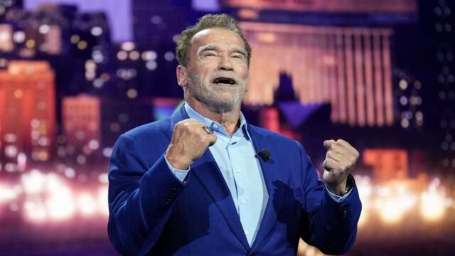 Mítico objeto de una de sus peores películas hace que Arnold Schwarzenegger pague 1 dólar desde hace 29 años. (Fuente: AFP)