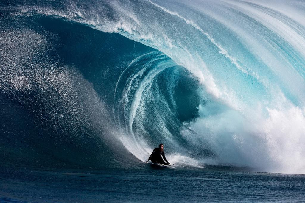 “Facing Monsters” profundiza en el espíritu del surfista de “olas slab”. (Foto: Difusión)