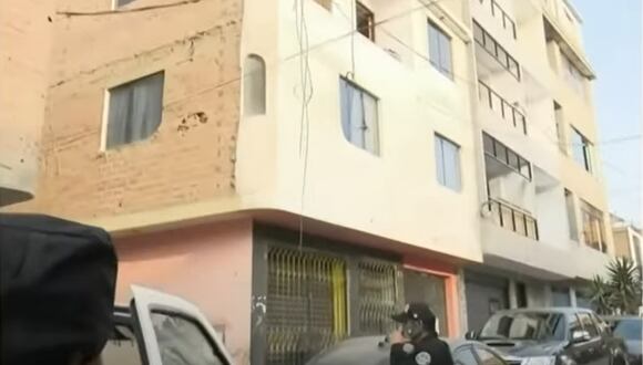 Tres mujeres venezonalas y una colombiana eran retenidas en una vivienda de San Juan de Miraflores. (Foto: Captura/ATV)