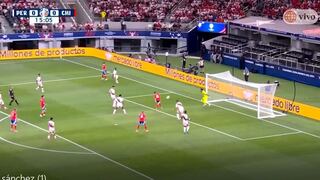Alexis Sánchez falla clara ocasión de gol en el inicio del Perú - Chile por Copa América | VIDEO