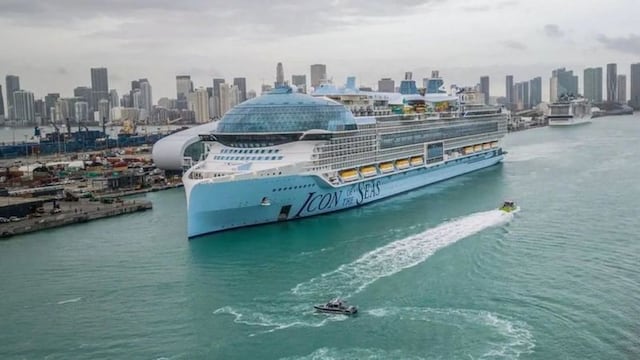 El crucero más grande del mundo que zarpó de Miami en su primer viaje (y las dudas que genera)