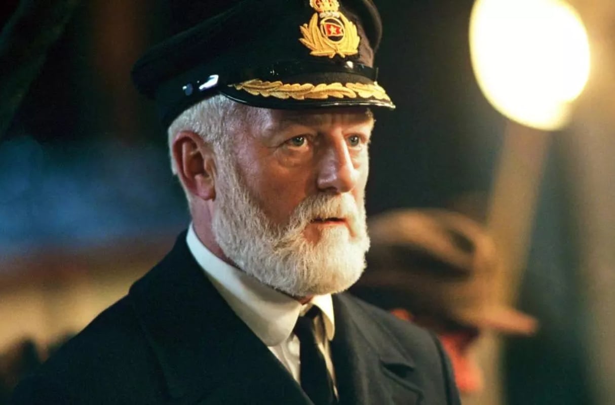El actor Bernard Hill interpretó al capitán Edward Smith en el filme sobre la tragedia del transatlántico ganadora del Oscar en 1997. Hoy el mundo llora su deceso a los 79 años (Foto: 20th Century Fox)