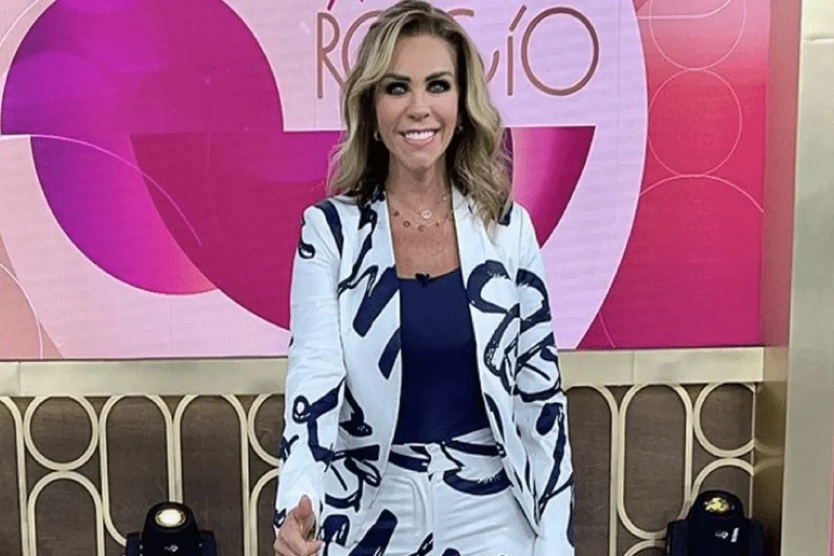 Tras su cambio de televisora, Sánchez Azuara cambió el nombre de su programa a “Acércate a Rocío” (Foto: TV Azteca)
