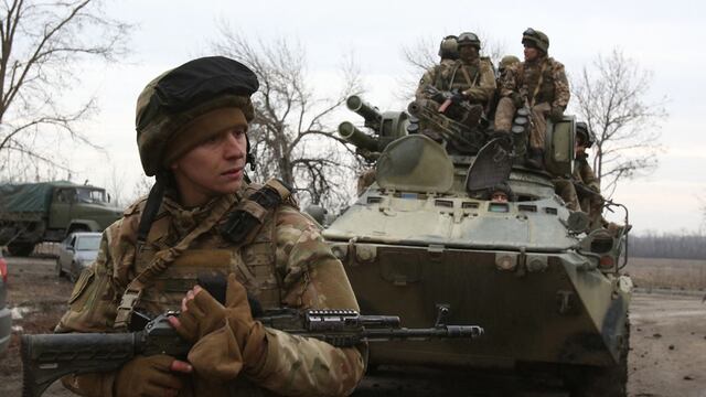 Ley marcial: ¿en qué consiste la medida decretada por el presidente de Ucrania?