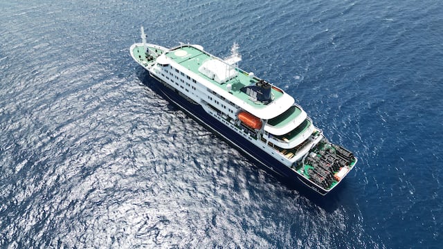España confirma que el crucero del hantavirus atracará el sábado en Tenerife para evacuar a los pasajeros