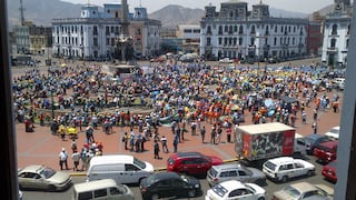 Unos 2.000 marcharon por el Cercado de Lima