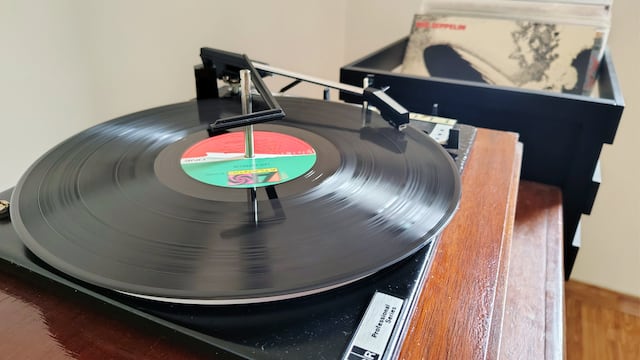 Día del disco de vinilo: ¿cómo cambió la industria musical y sigue vigente en plena era del streaming?