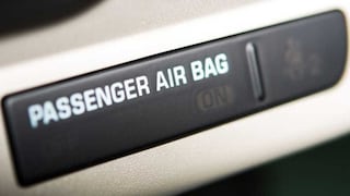 ¿Cómo y en qué casos desactivar el airbag del copiloto?