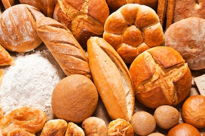 ¿Te gusta el pan pero te inflama? Señales de que podrías ser intolerante al gluten