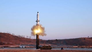 Corea del Norte lanzó al menos 3 misiles que cayeron al mar