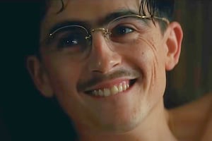 Timothée Chalamet ganó el Globo de Oro gracias a “Marty Supreme”: así es la película por la que podría llevarse el Oscar