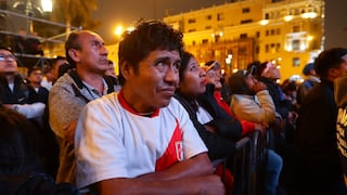 Perú vs. Canadá: hinchas sufrieron con la derrota de la selección en la Plaza de Armas | FOTOS