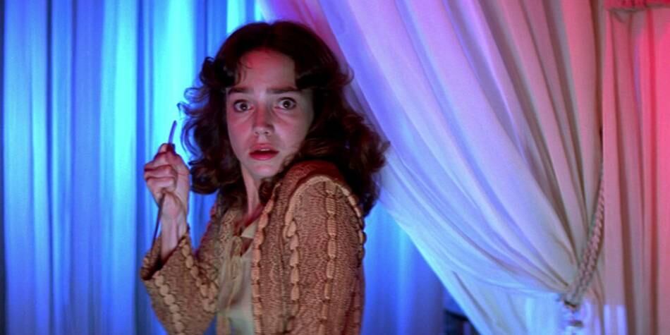 La bailarina asustada por unos ruidos en su habitación (Video: Seda Spettacoli)