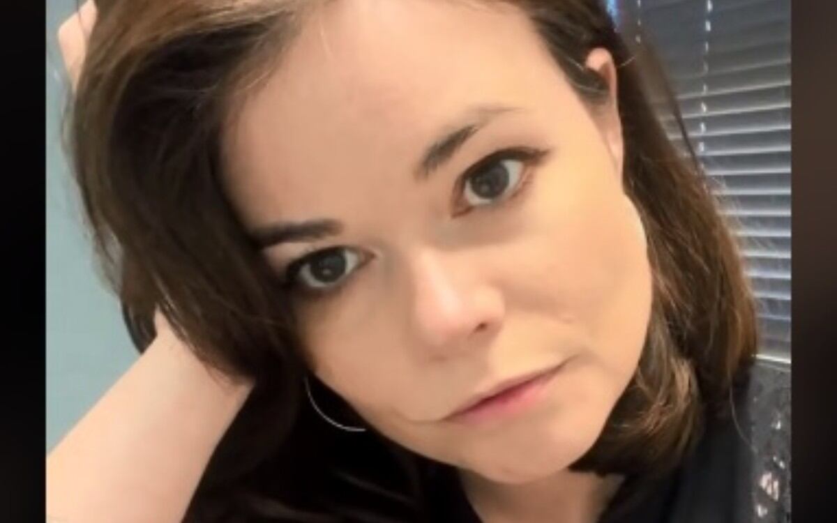 VIDEO VIRAL: una mujer estadounidense dio a conocer lo que le dijo su jefe tras tomarse varios días de licencia por el fallecimiento de su padre. (Foto: @laynemaynee)